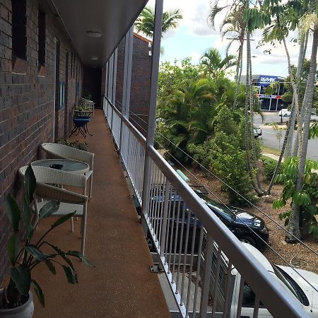 Holland Park Motel Μπρίσμπεϊν Εξωτερικό φωτογραφία